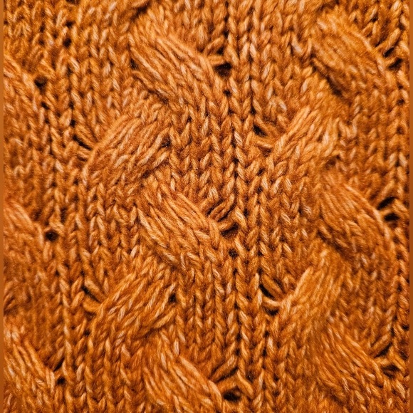 Lucky Brand Cable Knit Sweater in Warm Amber SIZE MEDIUM NWT - Picture 6 of 11